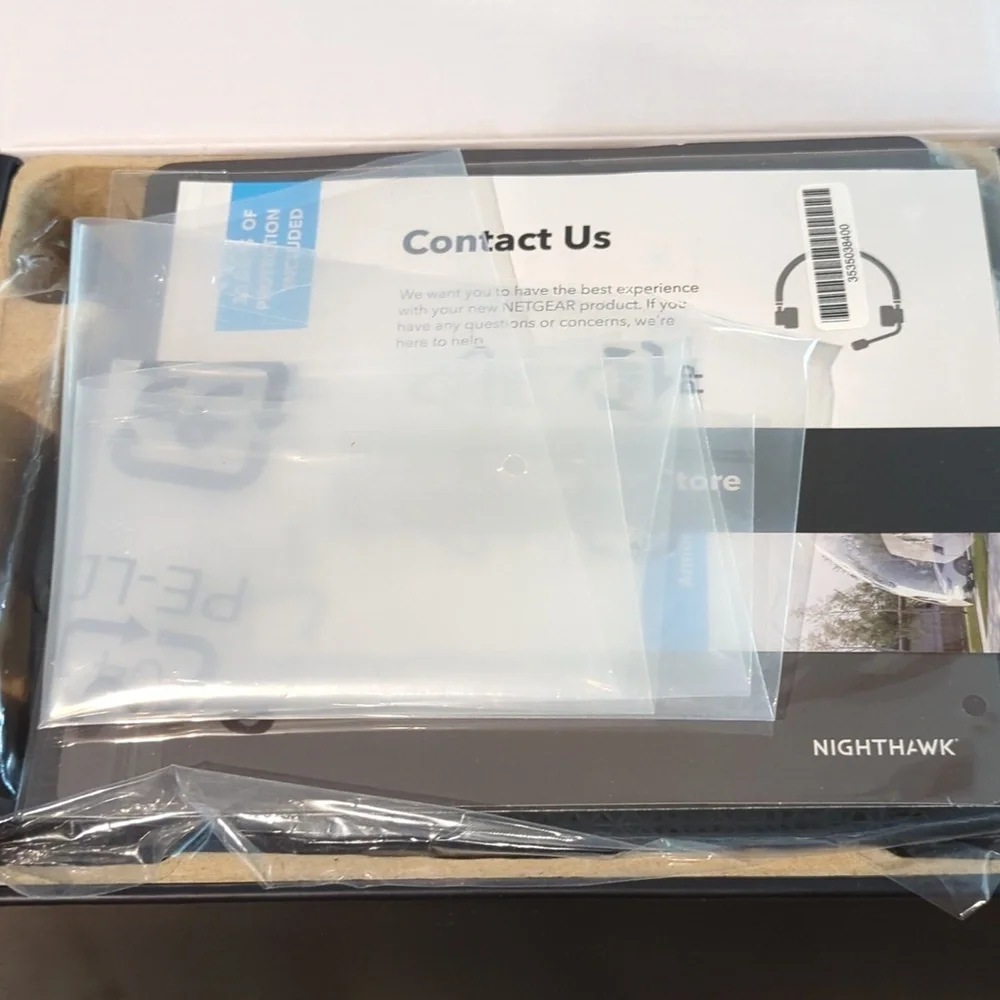 NIP Netgear AX1800 WiFi Router - Picture 6 of 6